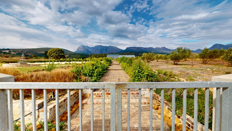 14 Bedroom Property for Sale in Dal Josafat Western Cape